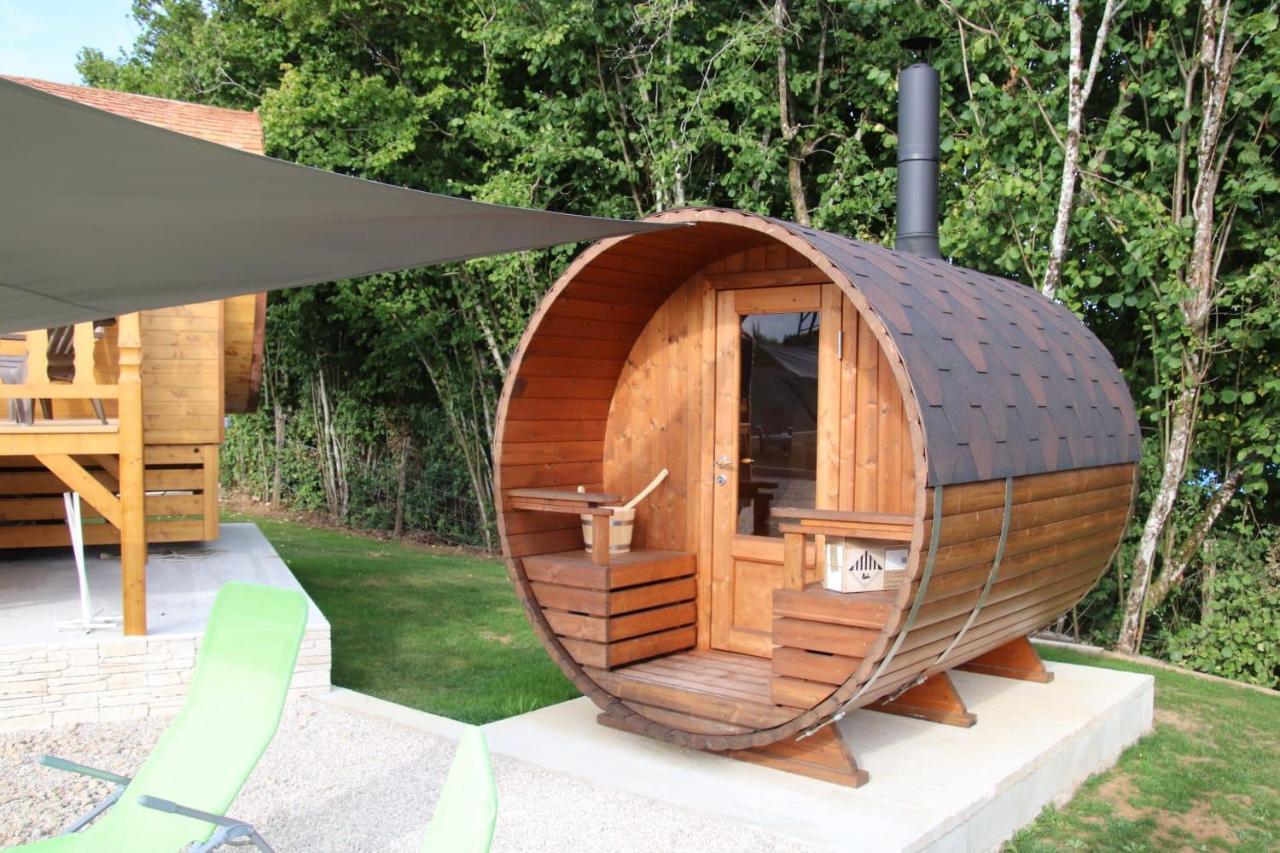 L'Insolite Jurassienne Dompierre-sur-Mont 外观 照片